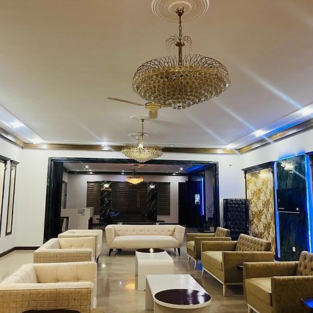 Royal Serena Residency 이슬라마바드 외부 사진
